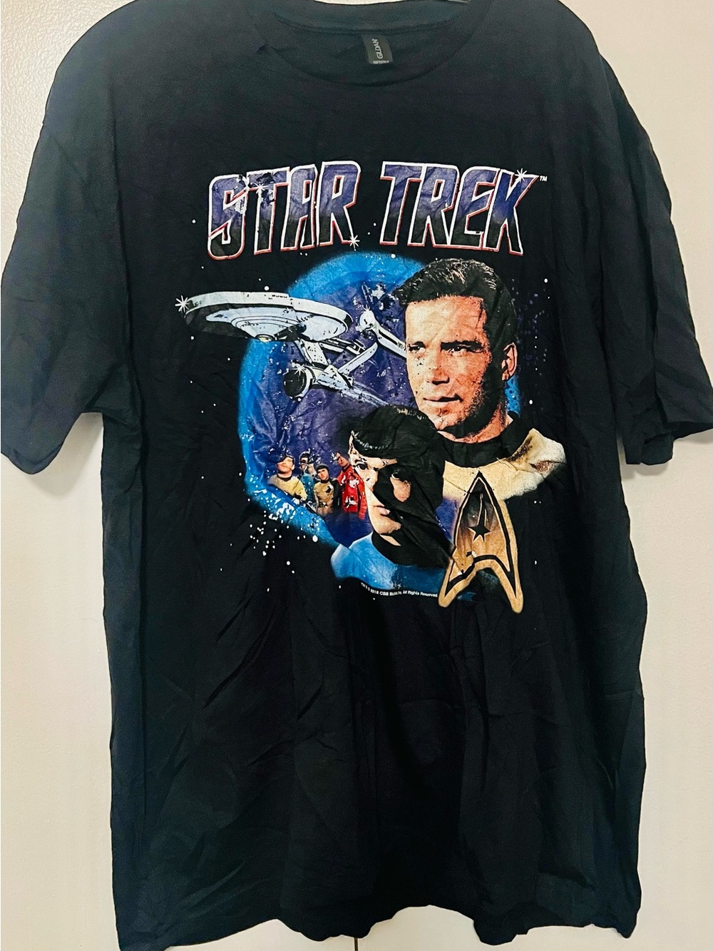 Star Trek Tee Captain  Kirk / Mr Spock XL ( Some Flaws